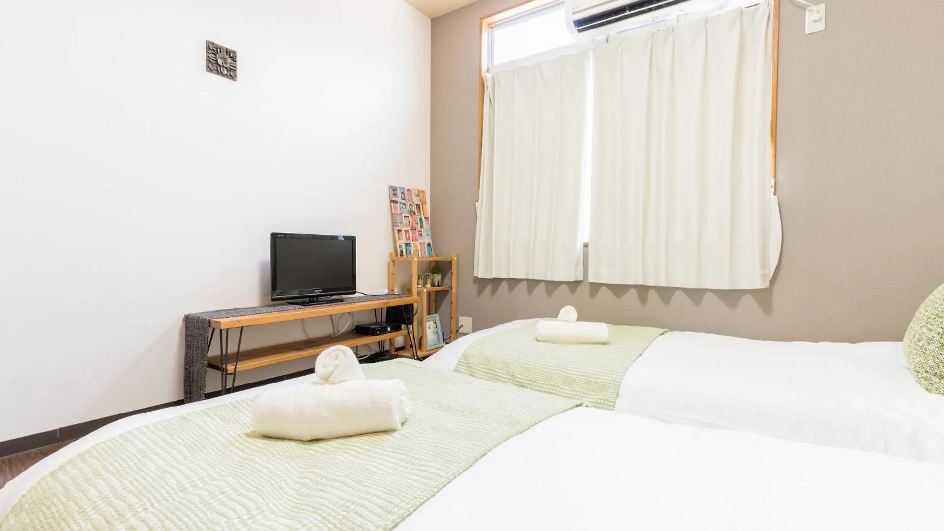 New Japanese Style 10Ppl 3-Story Family House 4Br&Tub Villa Osaka 0*,  Japan